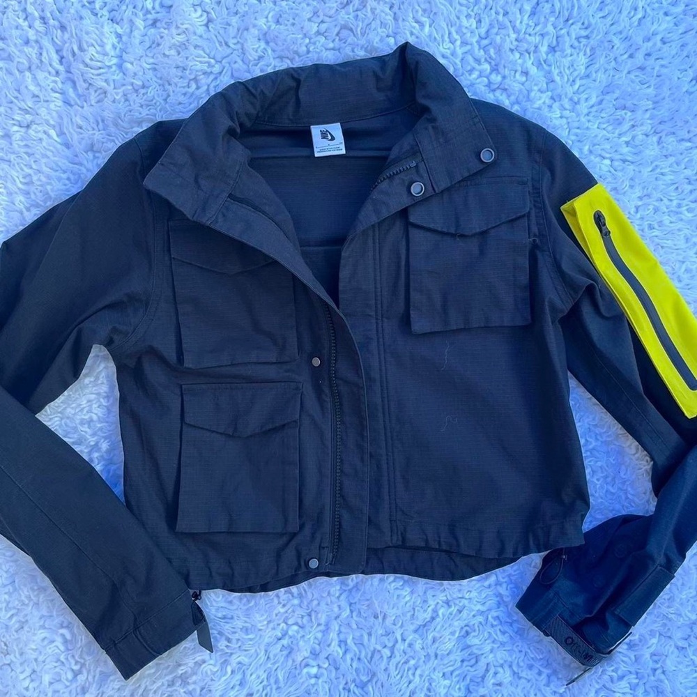 Offwhite x Nike lab cargo jacket in black “keep back”